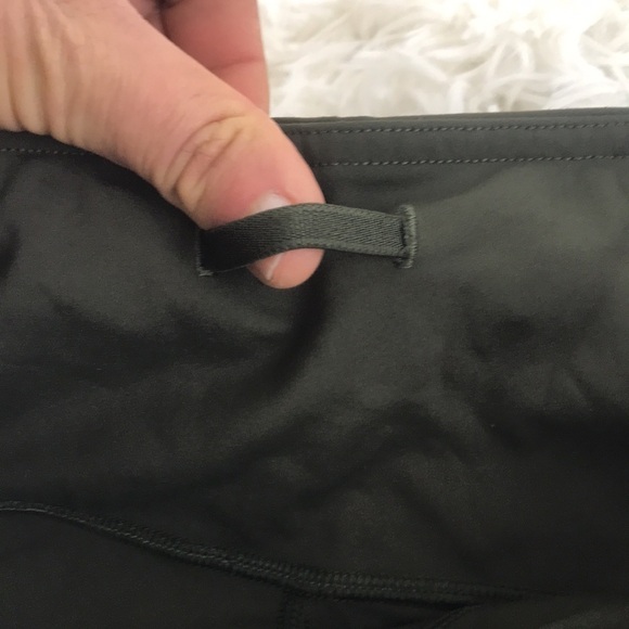 Lululemon Fast & Free Crop II *Nulux 19" Dark Olive - Picture 7 of 7